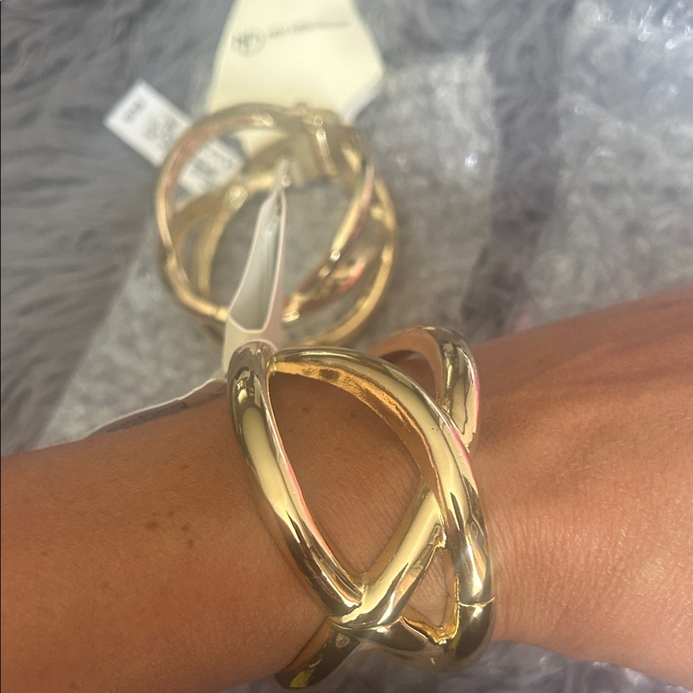 NWT BRACELETS BUNDLE Shiny Gold Twist